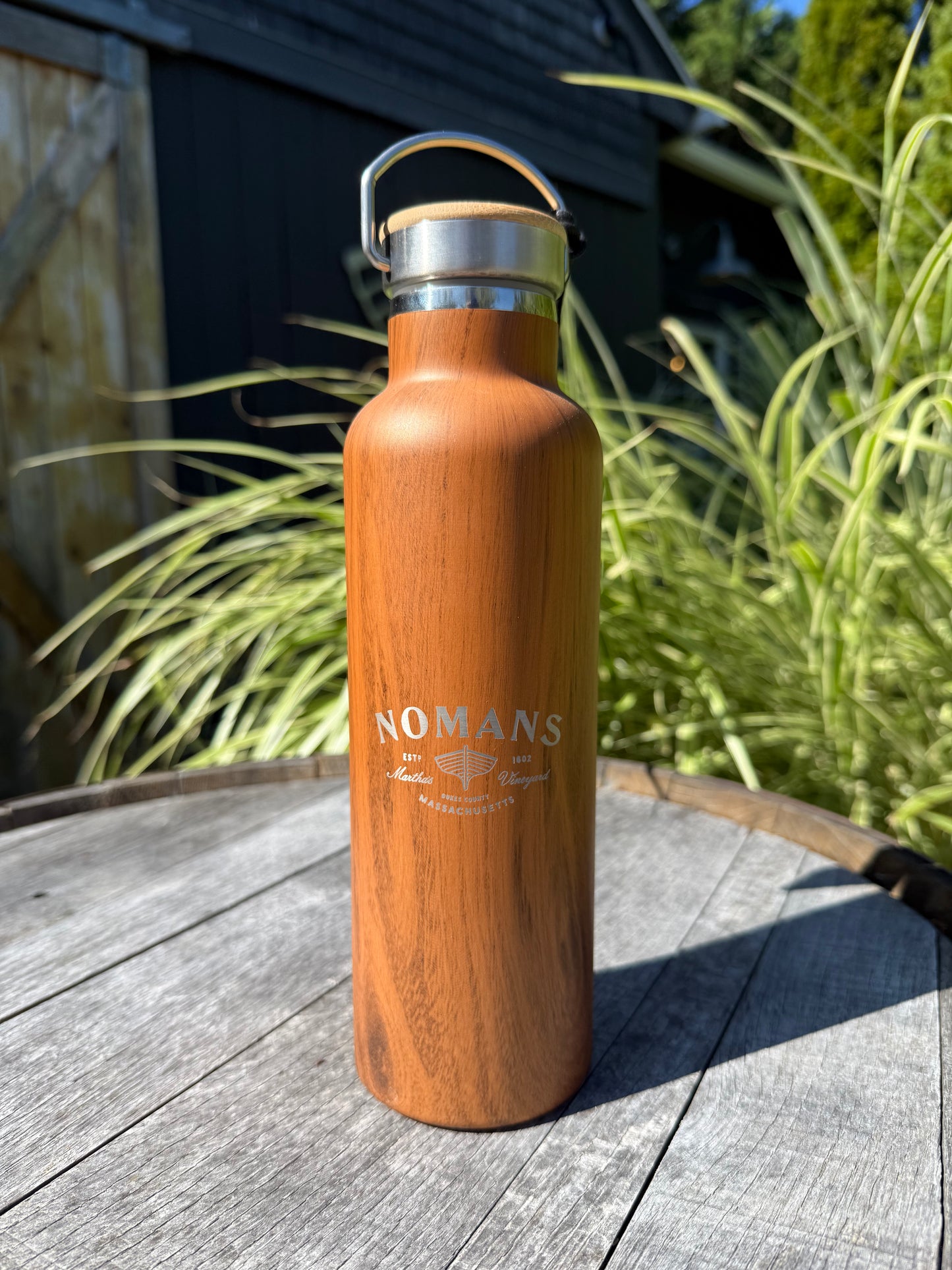 Nomans Classic 25oz Water Bottle